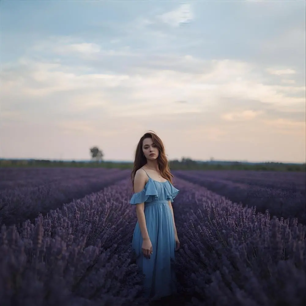  Aesthetic Blue Dress Captions for Instagram