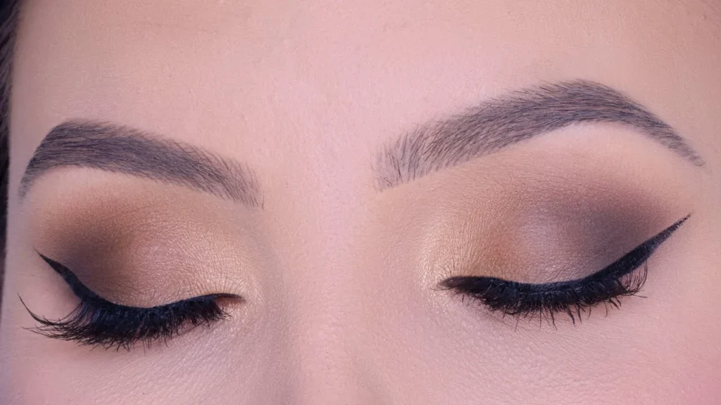 TRENDING EYE MAKEUP CAPTIONS
